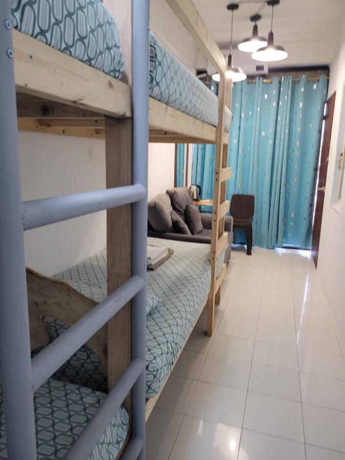 Borj Place Naga  Luaran gambar